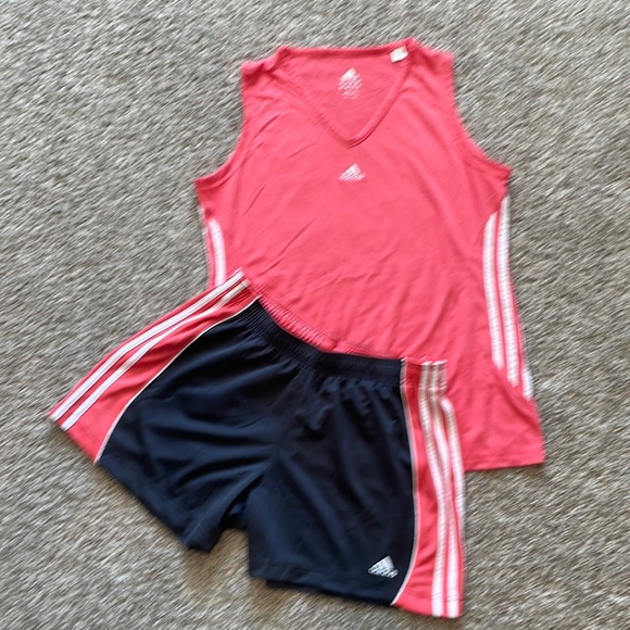 adidas Pants - Adidas/ Shorts